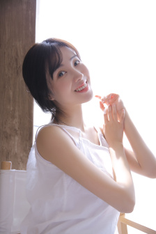朋友的姐姐